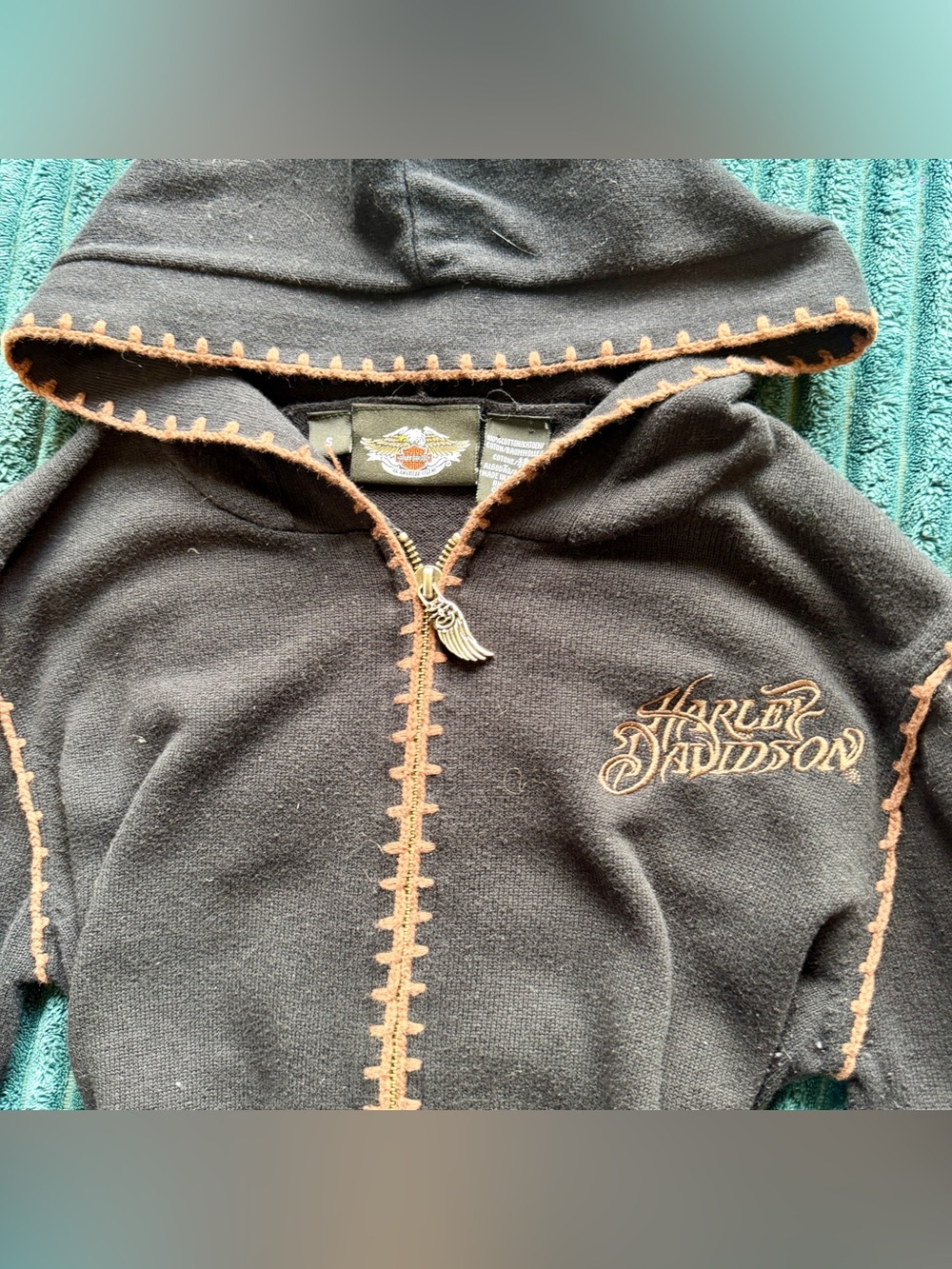 Harley-Davidson Women's Black Zip Hoodie with Contrast Stitching - Picture 3 of 8